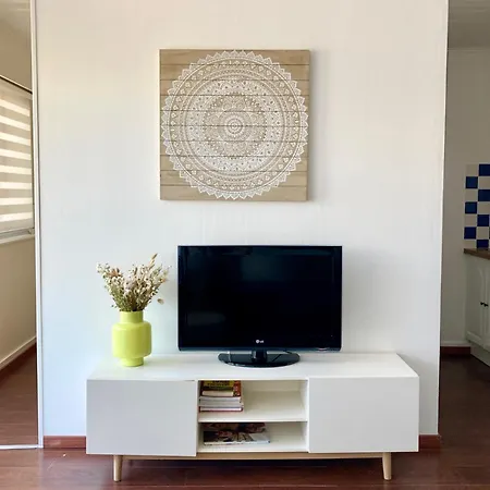 Apartment T2 Acces Direct - Parking - Clim - Balcon & Jardin - Velos - Centre